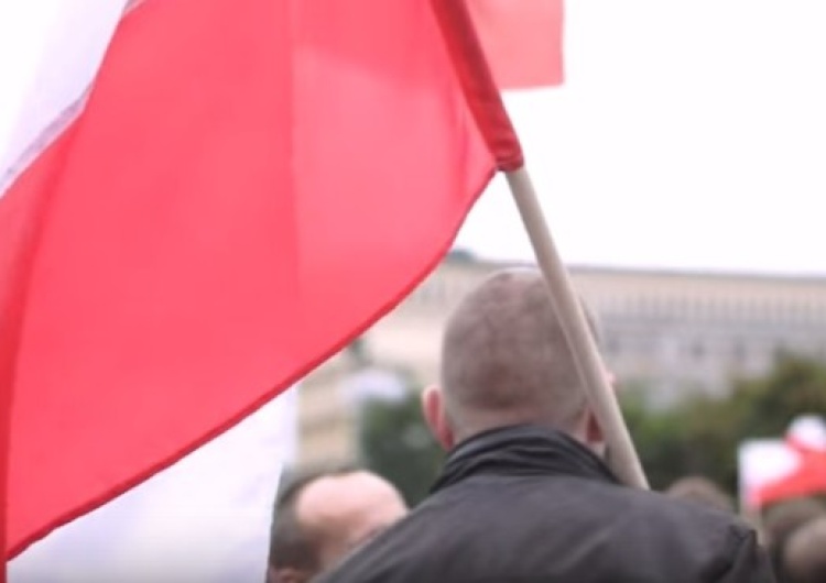 flaga Polski Waldemar Żyszkiewicz: List z Krakowa - Niepotrzebne narody