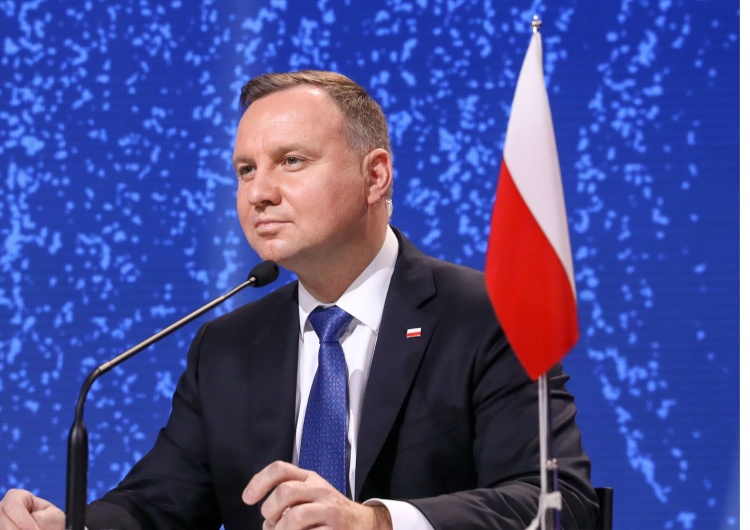 Andrzej Duda fot.Igor Smirnow/KPRP [sondaż] Spadki zaufania do polityków. Liderem poparcia nadal PAD