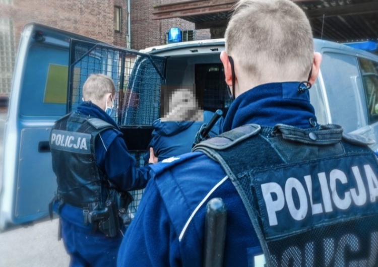 Krwawy finał wesela w Zabrzu. Kobieta zasztyletowała męża