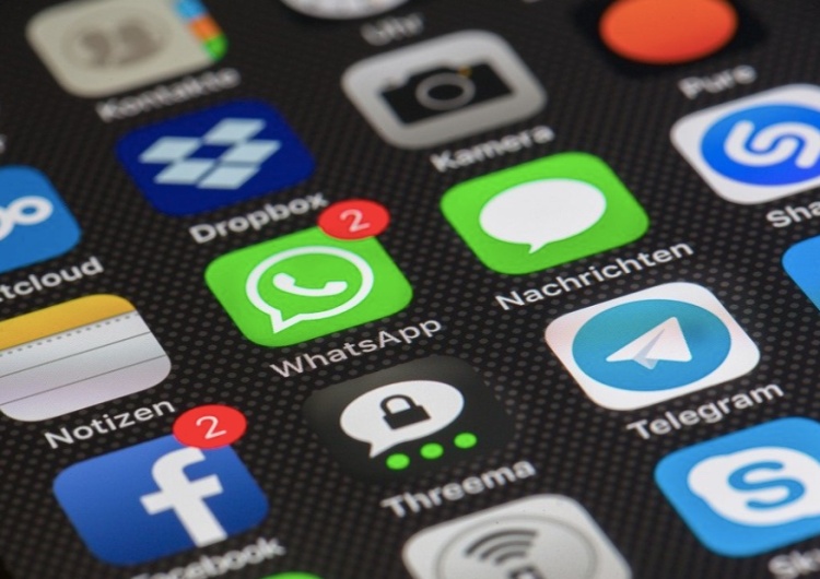  Niemieckie tajne służby z dostępem do Messengera i WhatsAppa