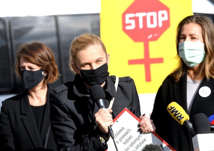  Kolejny dzień protestów. Nowacka grzmi: 