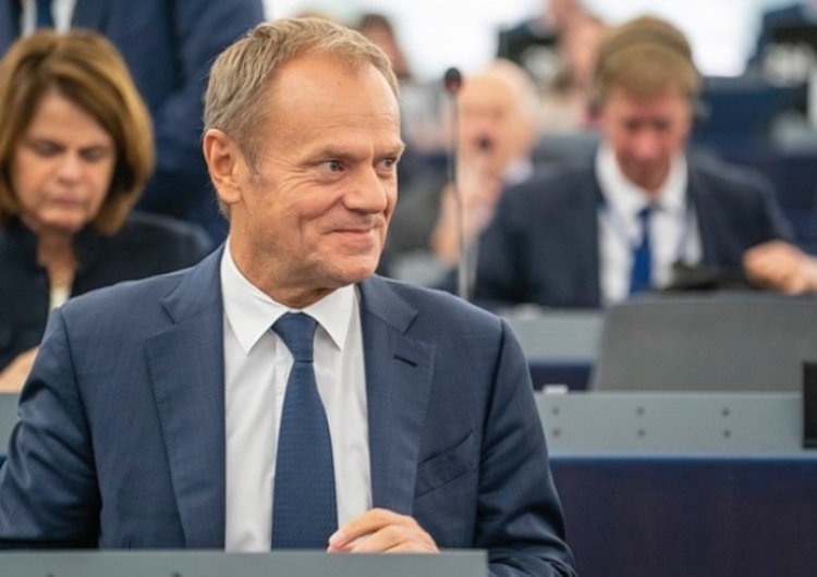 „Tatulku, w Gdyni tłum…” Katarzyna Tusk relacjonowała ojcu manifestację