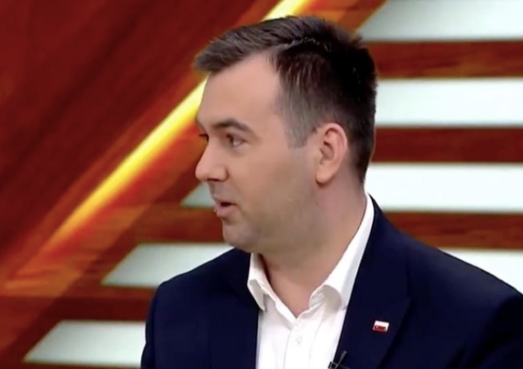 Rzecznik prezydenta ciężko przechodzi koronawirusa. Są nowe informacje!