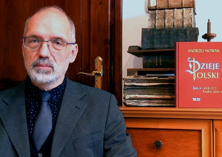 Prof. Nowak: To protest barbarzynek