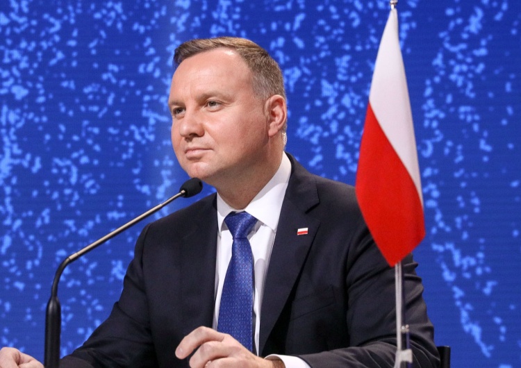 Andrzej Duda: „Rozumiem kobiety, które protestują”. Głos zabrała także małżonka prezydenta