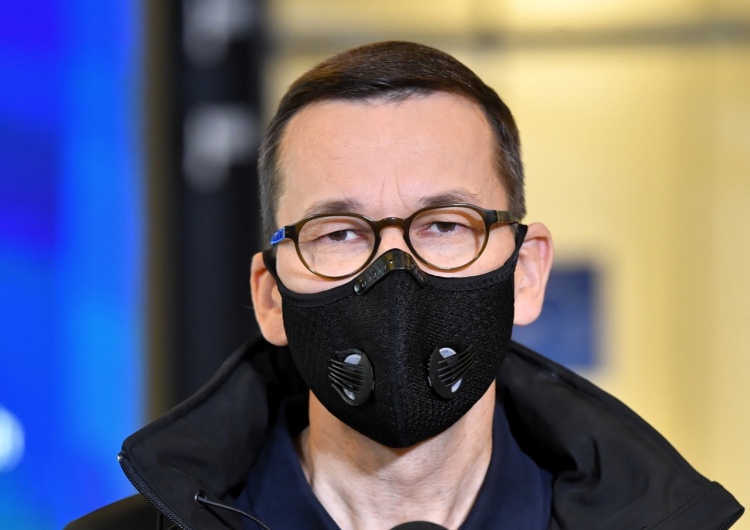 Mateusz Morawiecki Rząd rozważa pełny lockdown w połowie listopada. „To, co przesądzi, to nie liczba zakażonych”