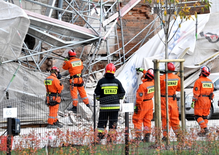 Runęła trzypiętrowa kamienica w Warszawie. Nowe informacje