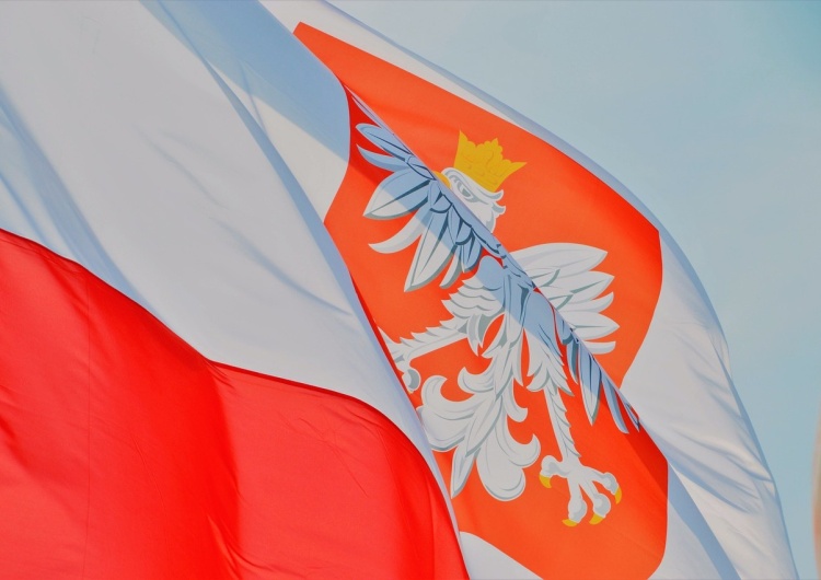 flaga Polski [Tylko u nas] Marcin Bąk: Polska jest potrzebna tylko Polakom