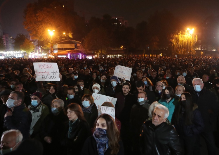  W Armenii trwają antyrządowe protesty 