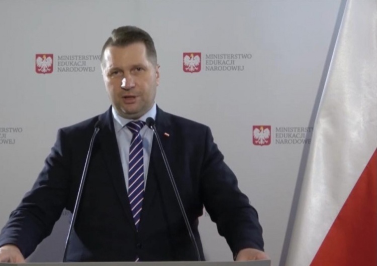 Przemysław Czarnek Czarnek: Nauka zdalna jest koniecznością, nie ma innego wyjścia