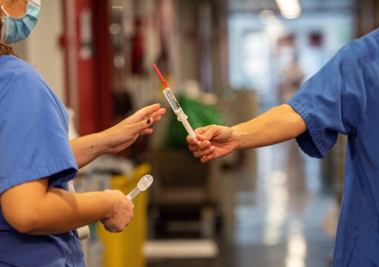  Nowe ogniska koronawirusa w domu dziecka i szpitalu psychiatrycznym