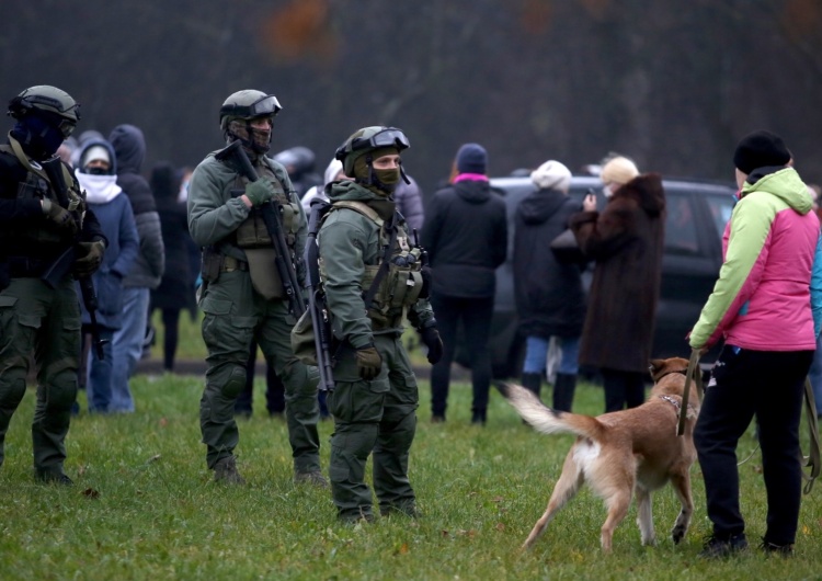 Białoruś: Ponad 100 osób zatrzymanych podczas protestów przeciw Łukaszence