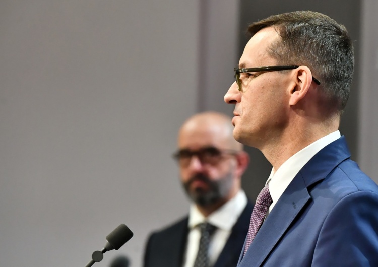 Trwa rozmowa premiera Morawieckiego z Angelą Merkel ws. budżetu UE