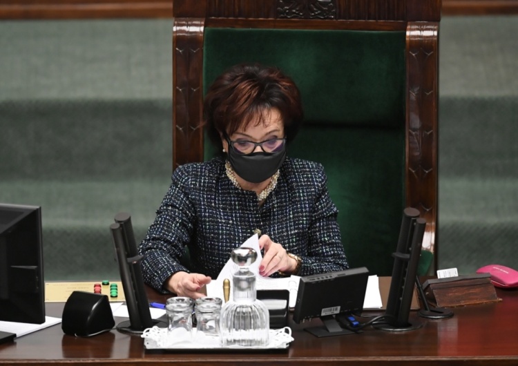 Elżbieta Witek Elżbieta Witek otrzymała nowe stanowisko. Mianował ją sam prezes PiS