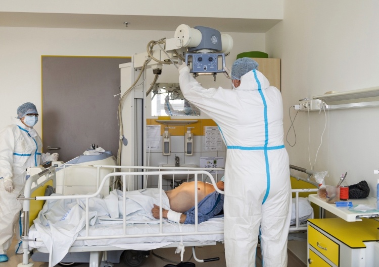  Czechy: Szpitale są gotowe przyjąć chorych na COVID-19 z innych państw