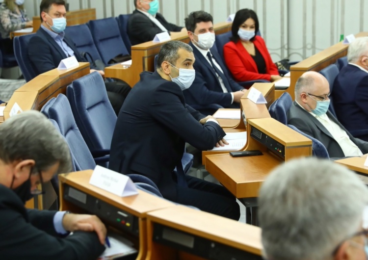 Senat: Spięcie na linii Pęk-Grodzki. „Niech pan przeprosi za robienie awantury”