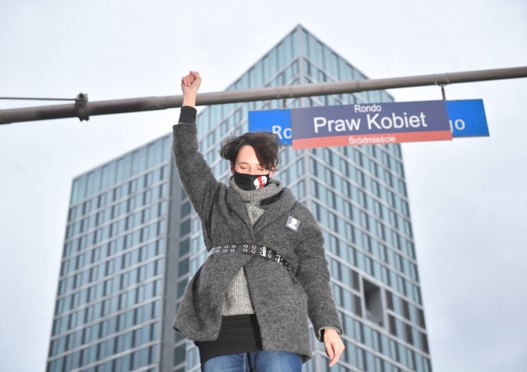 Strajk Kobiet, Warszawa, Rondo Dmowskiego