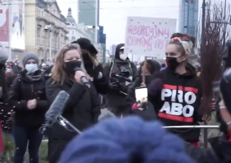 Aborcyjny Dream Team, Strajk Kobiet [video] 