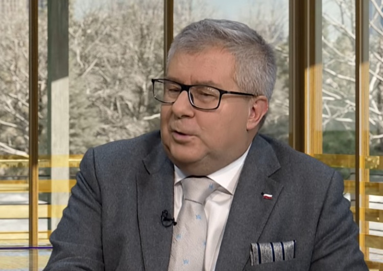 Ryszard Czarnecki KE wszczęła procedurę wobec Polski. Czarnecki: to presja by rezygnować z weta