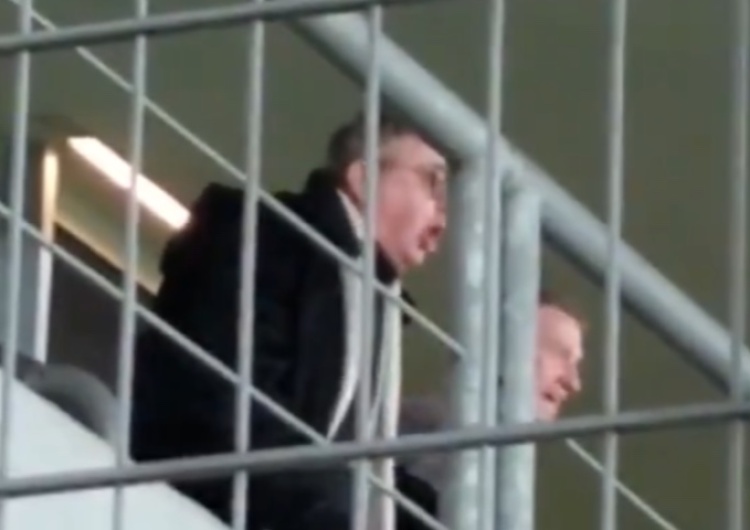  [Video] „VAR, VAR, Ty ch***”. Szokujące okrzyki prezesa Cracovii. Wśród obrażających... poseł PO!