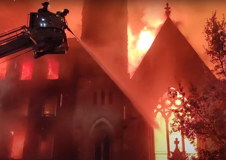 pożar kościoła na Manhattanie [video] Spłonął kolejny kościół. Tym razem na Manhattanie