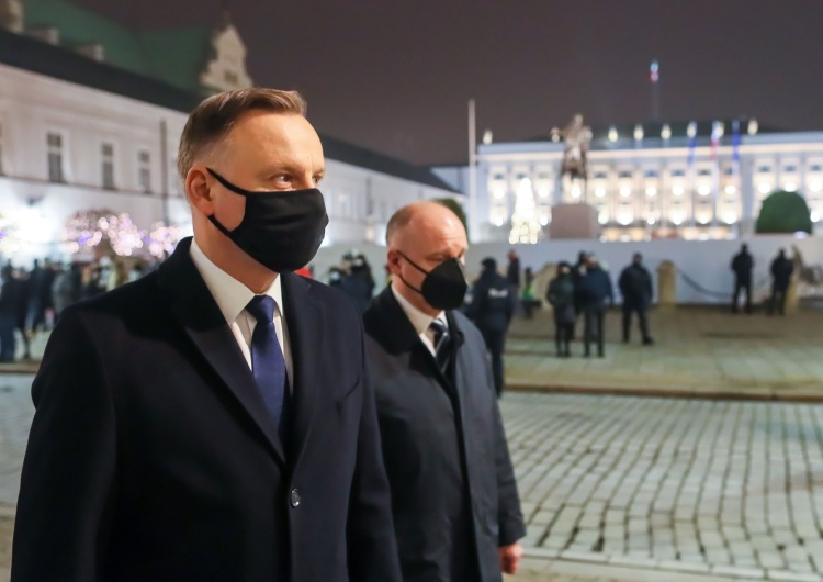Andrzej Duda [sondaż] Andrzej Duda wraca na szczyt rankingu zaufania