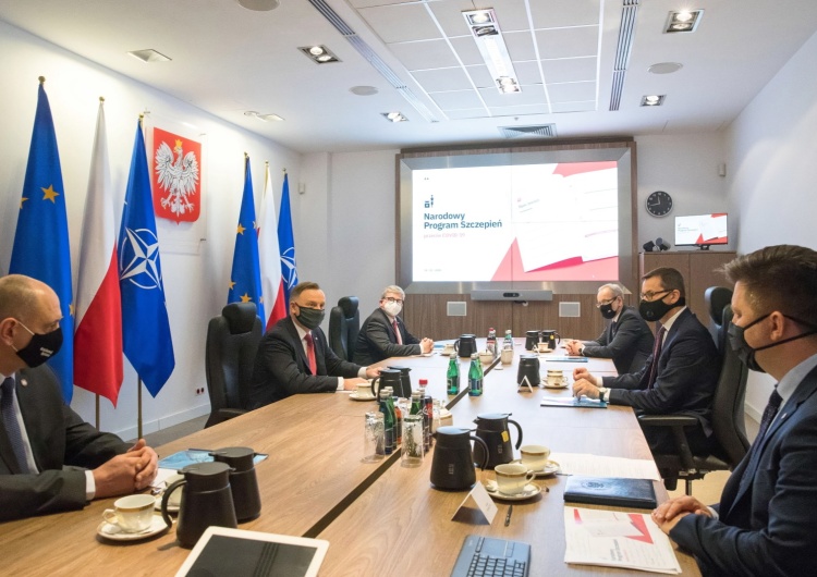 Nieoficjalnie: Po świętach prawdopodobne nowe obostrzenia w hotelach i handlu