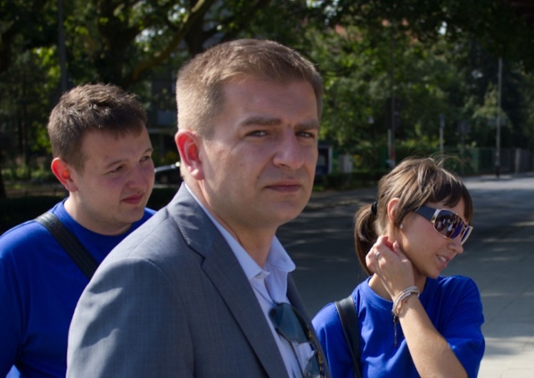 „Oczekuję decyzji o zamknięciu kościołów w święta”. Arłukowicz apeluje do rządu