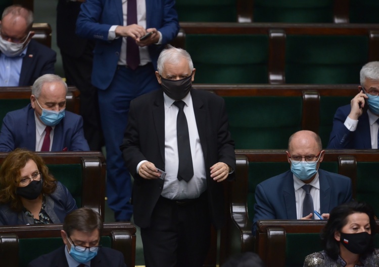 Jarosław Kaczyński Jarosław Kaczyński ocenił działania PO. „Poszła w stronę lewackiego ekstremizmu”