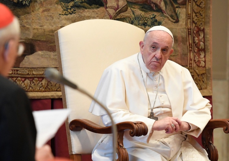 Papież Franciszek Watykan wraca do sytuacji z wiosny. Modlitwy papieskie będą transmitowane