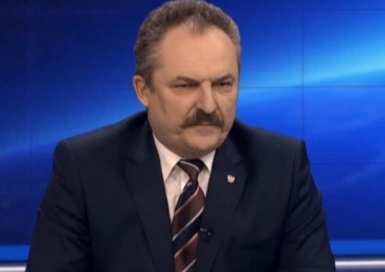 „Jeśli opozycja będzie się skupiała na walce z 71-letnim Kaczyńskim…”. Mocny komentarz Marka Jakubiaka
