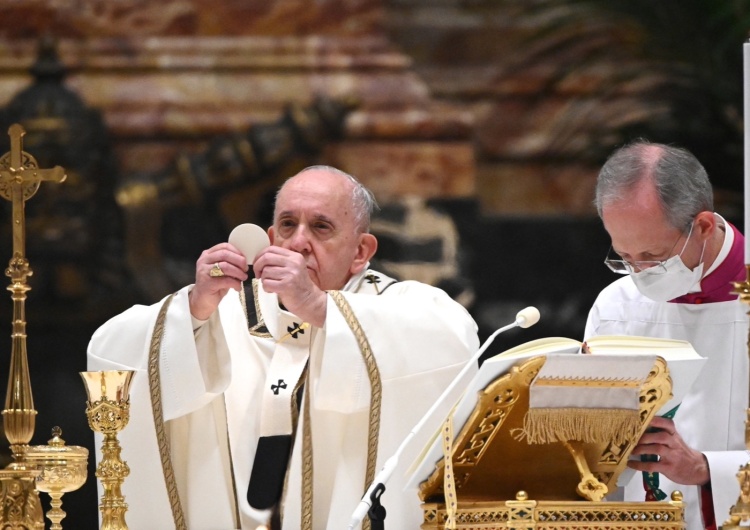  Papież Franciszek ustąpi? Biograf Ojca Świętego odniósł się do medialnych doniesień