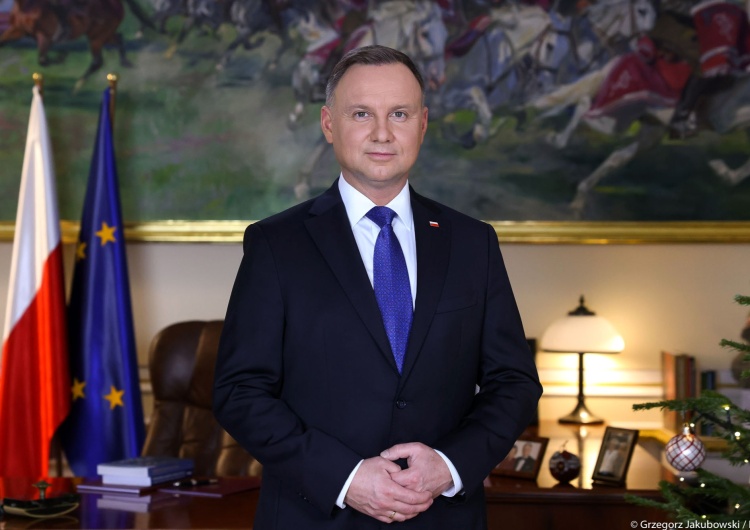 Prezydent Andrzej Duda [video] Noworoczne Orędzie Prezydenta RP: My, Polacy w walce z pandemią pokazaliśmy to, co w nas najlepsze