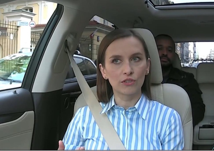Sylwia Spurek Sylwia Spurek składa życzenia noworoczne: