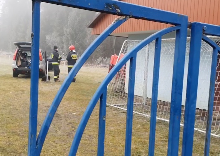 Ciała trzech młodych mężczyzn znalezione w klubowej szatni. Nowe ustalenia