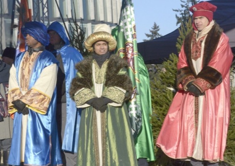 Orszak Trzech Króli [Fotorelacja Tomasza Gutrego] A tak Orszak Trzech Króli wyglądał w latach ubiegłych