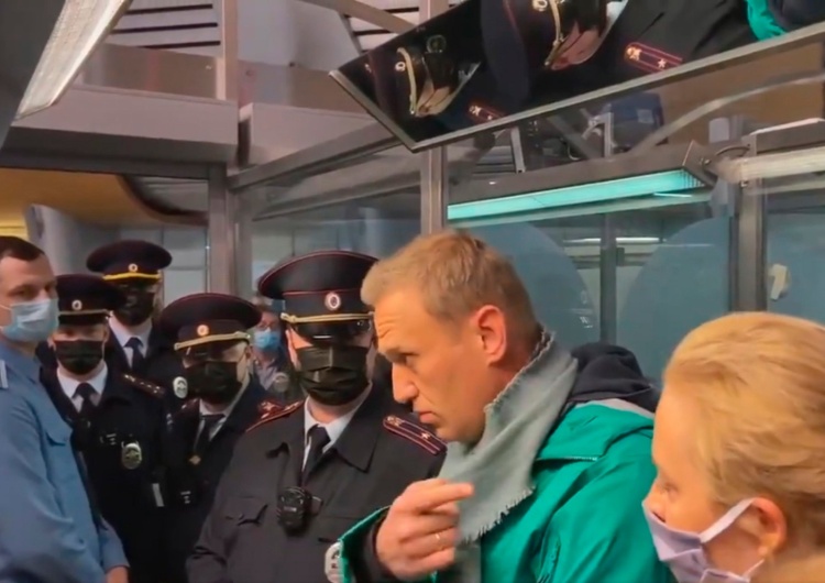 Aleksiej Nawalny Morawiecki: Zatrzymanie Nawalnego to próba zastraszenia opozycji. Zaskakująca reakcja posła PO