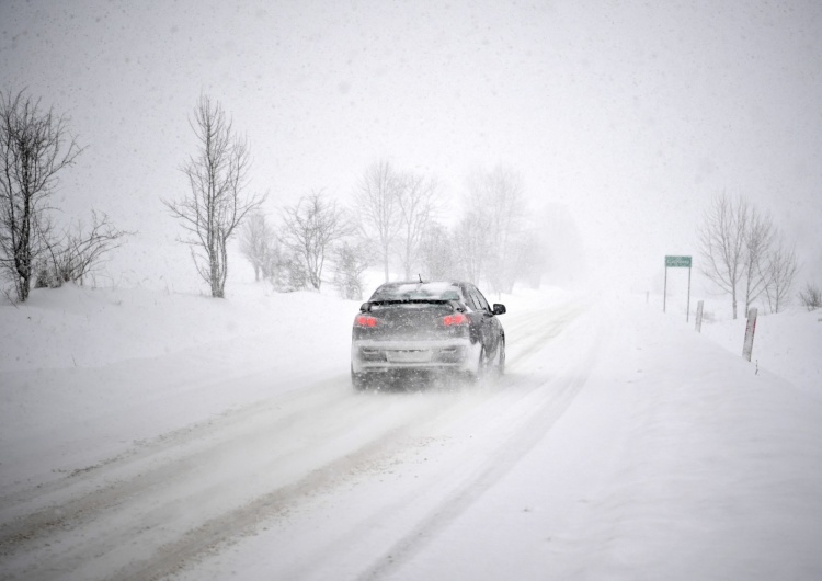 Siarczyste mrozy w Polsce. Minionej nocy najniższa zanotowana temperatura wyniosła -28 st. C