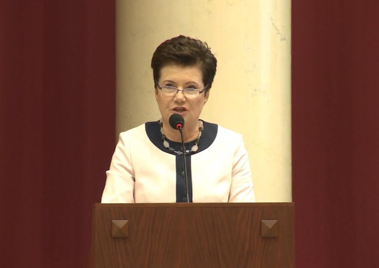 Hanna Gronkiewicz-Waltz Stołeczny ratusz alarmuje ws. smogu: