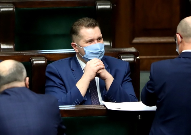  Czarnek: Minister zdrowia i ja oczekujemy dymisji rektora WUM