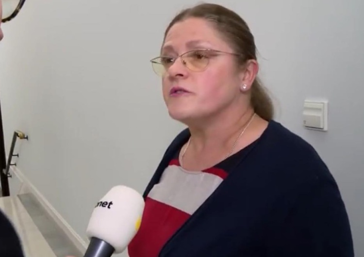 Krystyna Pawłowicz Krystyna Pawłowicz: 