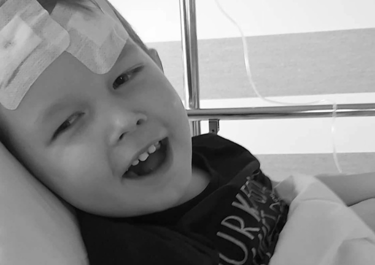  Ta historia poruszyła całą Polską. 3-letni Kazik wczoraj przegrał walkę z rakiem