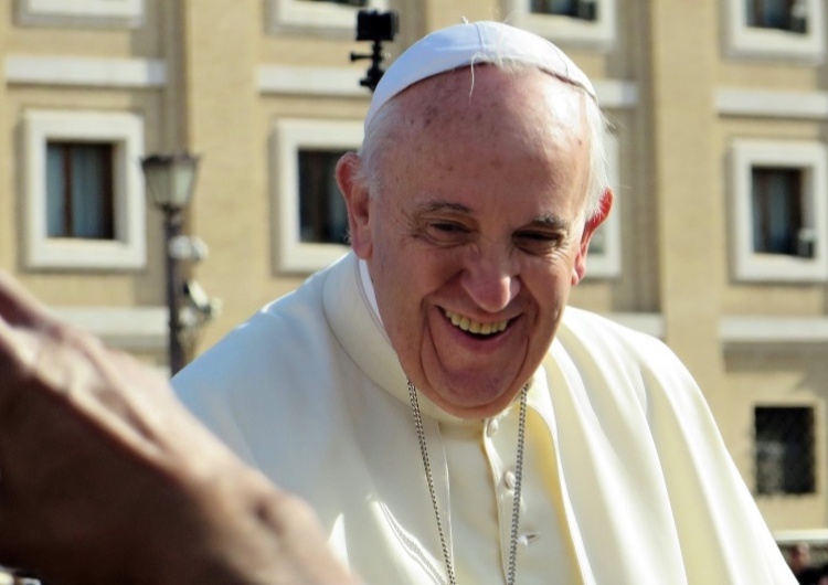  Papież Franciszek otrzymał drugą dawkę szczepionki