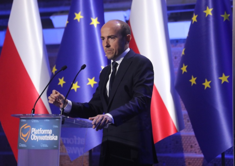  „Wielki bunt w Platformie”. Senator PO nie przebiera w słowach: „Z Budką na czele przegramy”