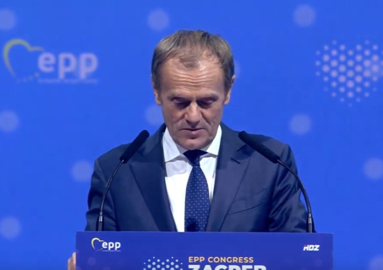 Donald Tusk Tusk piętnuje „nacjonalizm szczepionkowy”. Co na to Niemcy?