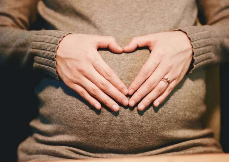 Prawy Sierpowy: Aborcja na pstryknięcie