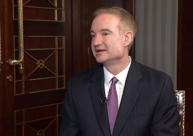 Nowym amabsadorem USA w Polsce zostanie... Mike Carpenter?