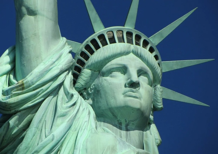 Statua Wolności, Waszyngton Paweł Jędrzejewski: Tak oto kończy się Ameryka, jaką znaliśmy