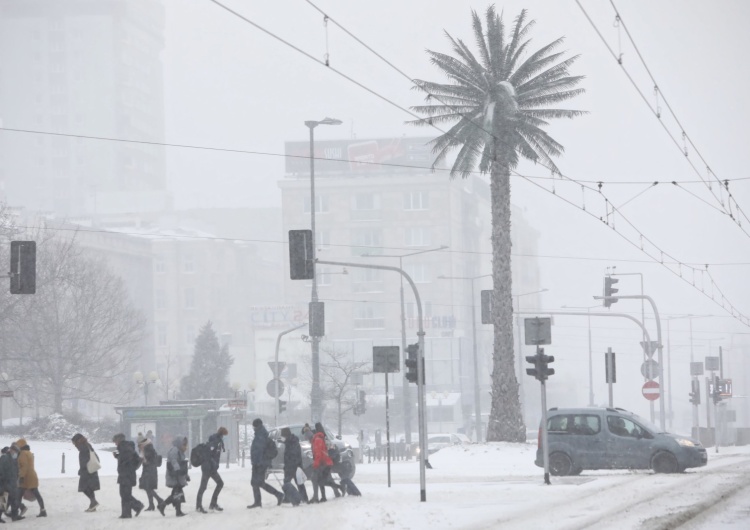 śnieg na warszawskich ulicach [video] 