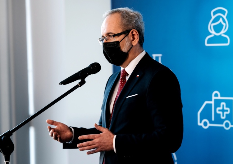 Co dalej z obostrzeniami? Minister Zdrowia wyjaśnia